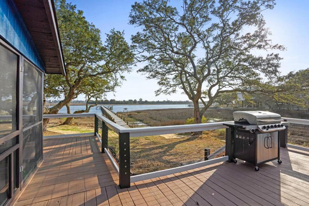 Dolphin Cove - Whole Waterfront House With Dock Villa Ocean Isle Beach Eksteriør billede