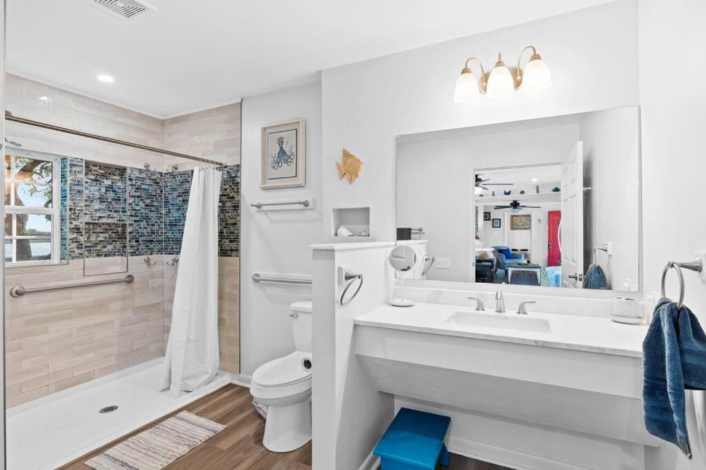 Dolphin Cove - Whole Waterfront House With Dock Villa Ocean Isle Beach Eksteriør billede